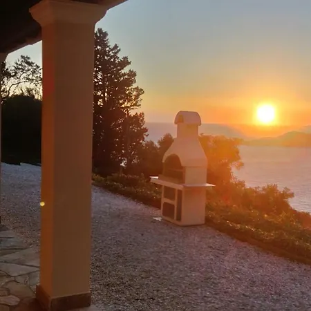 Sunset Dysis Villa Afión